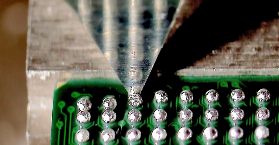 Установки разрушающей инспекции микропроволочных соединений и компонентов